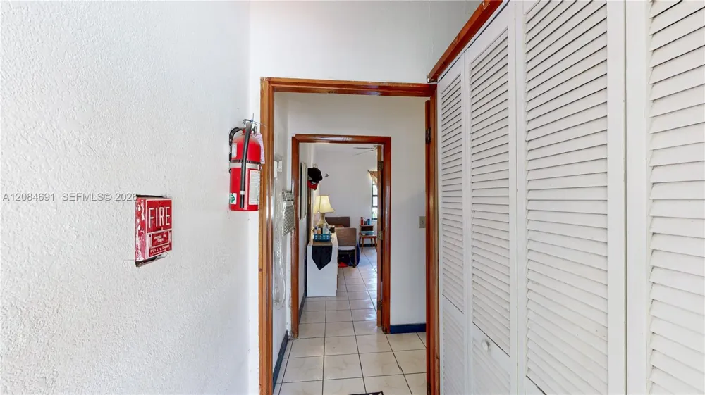 10900 SW 177th Ter Miami, FL 33157
