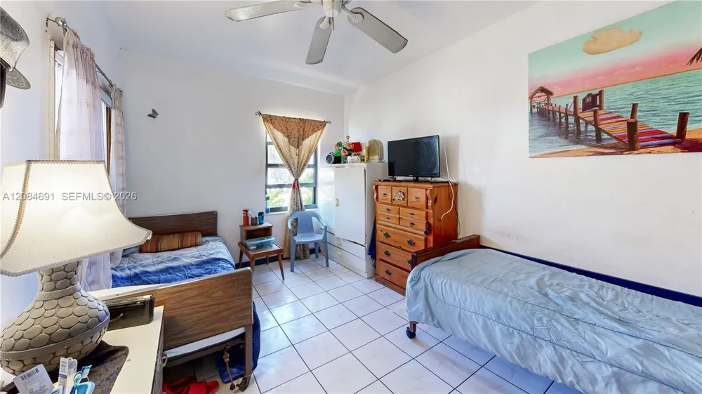 10900 SW 177th Ter Miami, FL 33157