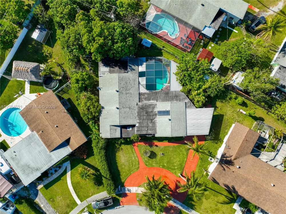 10900 SW 177th Ter Miami, FL 33157