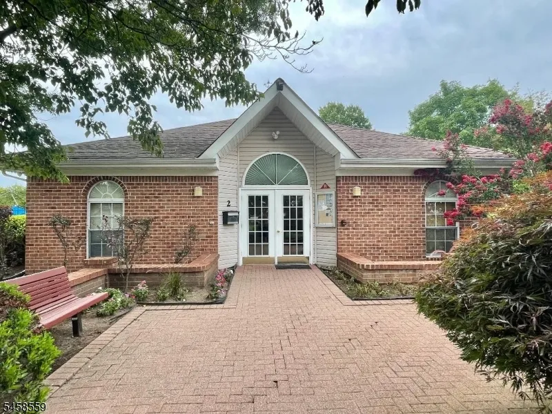 45 Townsend Ct Franklin, NJ 08823