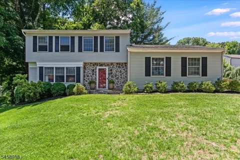 188 Sussex Ave