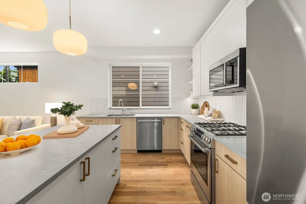 3934 S Angeline Street Seattle, WA 98118