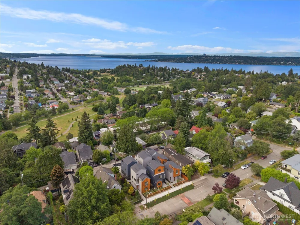 3934 S Angeline Street Seattle, WA 98118