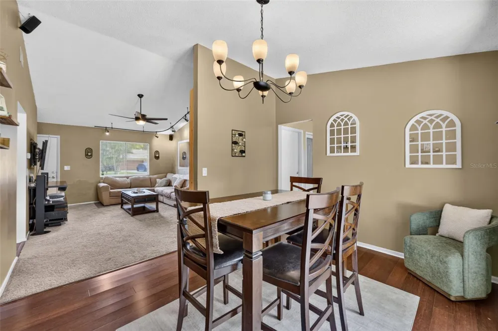 7767 COMPASS DRIVE Orlando, FL 32810