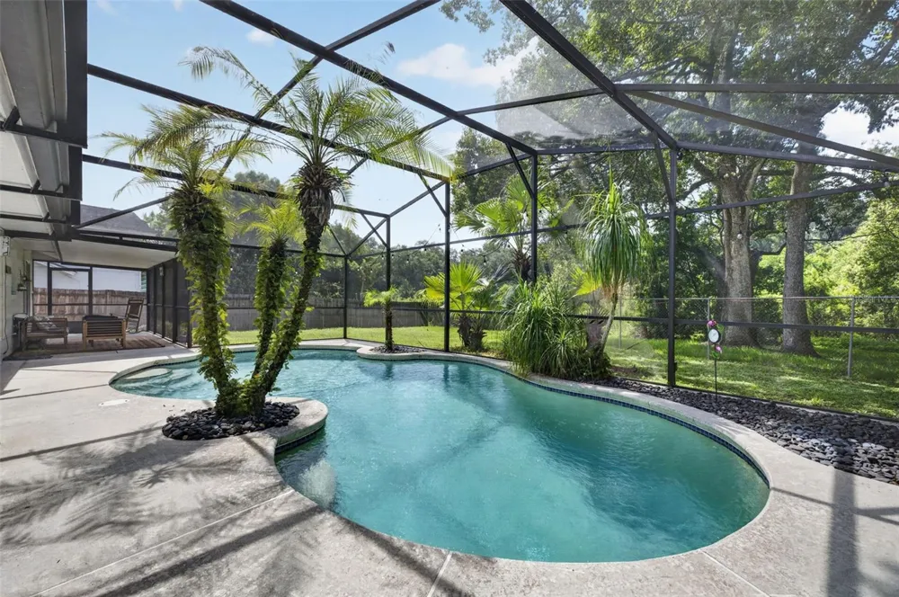 7767 COMPASS DRIVE Orlando, FL 32810