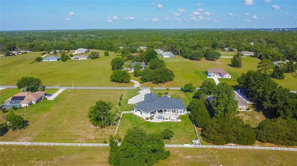 593 CHERRY POP DRIVE Inverness, FL 34453