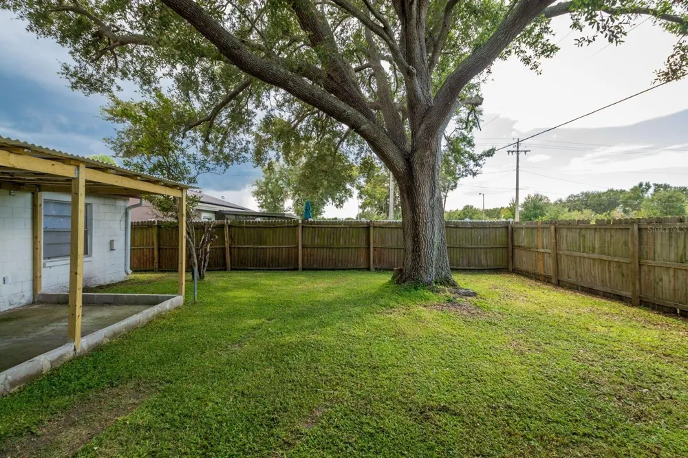 1074 BRIDLEWOOD WAY Brandon, FL 33511