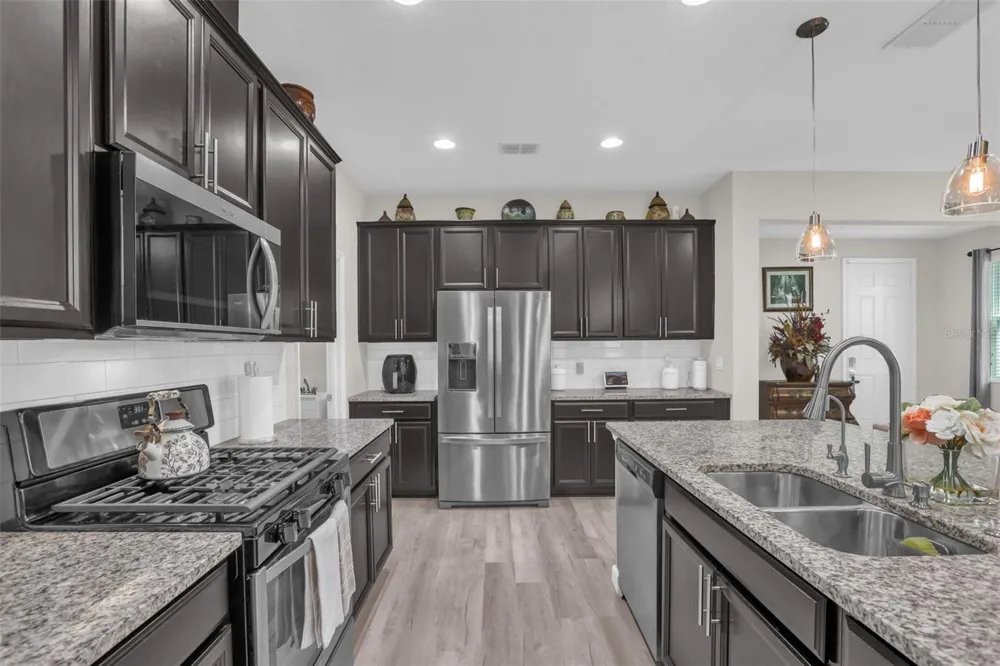 1456 SOURWOOD DRIVE Ocoee, FL 34761