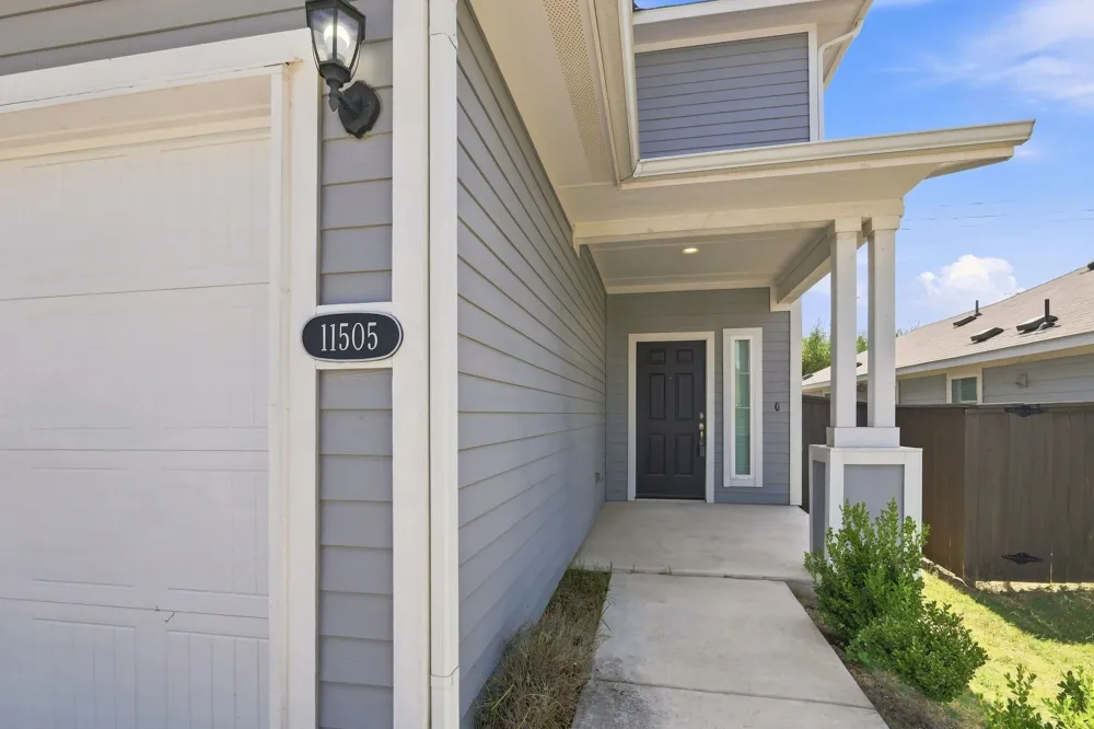 11505 Lago De Garda Drive Austin, TX 78747