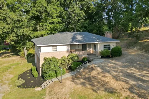 16 Martin Road SW