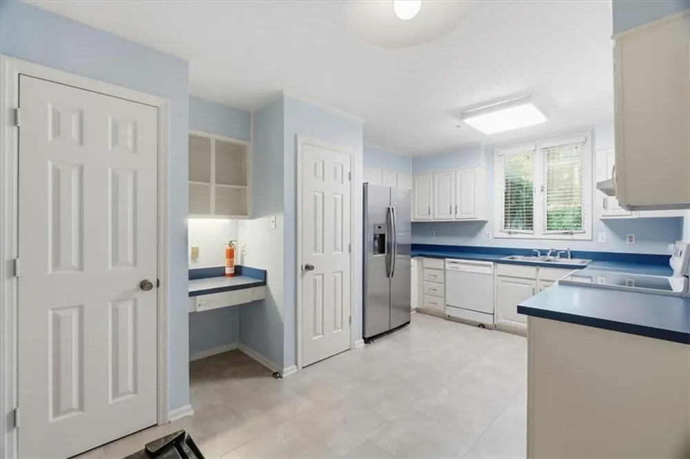 4138 D Youville Trace Atlanta, GA 30341