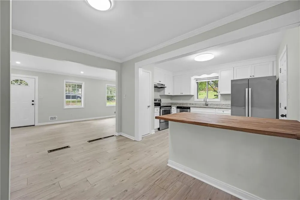 5809 Oakleaf Way Stone Mountain, GA 30087
