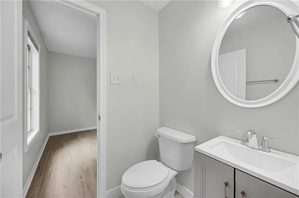5809 Oakleaf Way Stone Mountain, GA 30087