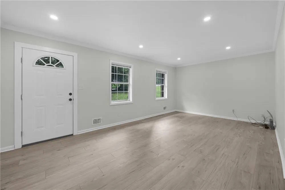 5809 Oakleaf Way Stone Mountain, GA 30087
