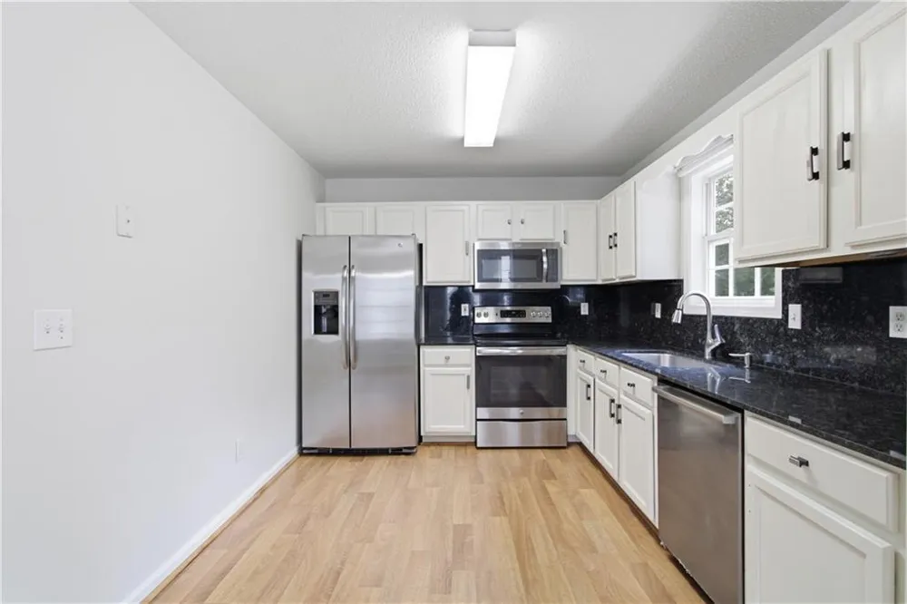 221 Glen Ridge Drive Villa Rica, GA 30180