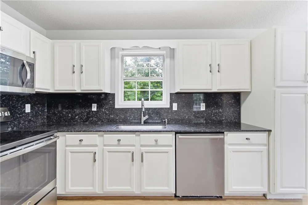 221 Glen Ridge Drive Villa Rica, GA 30180
