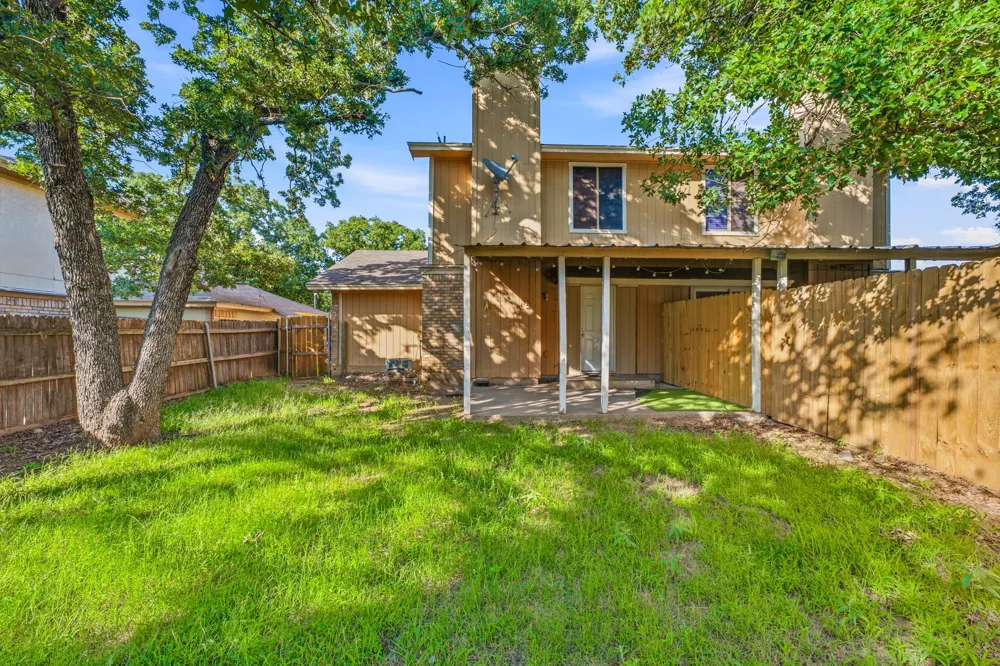 133 Lori Drive Mineral Wells, TX 76067