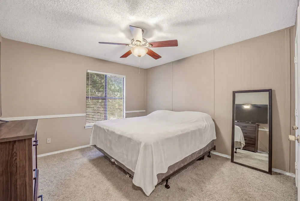 133 Lori Drive Mineral Wells, TX 76067