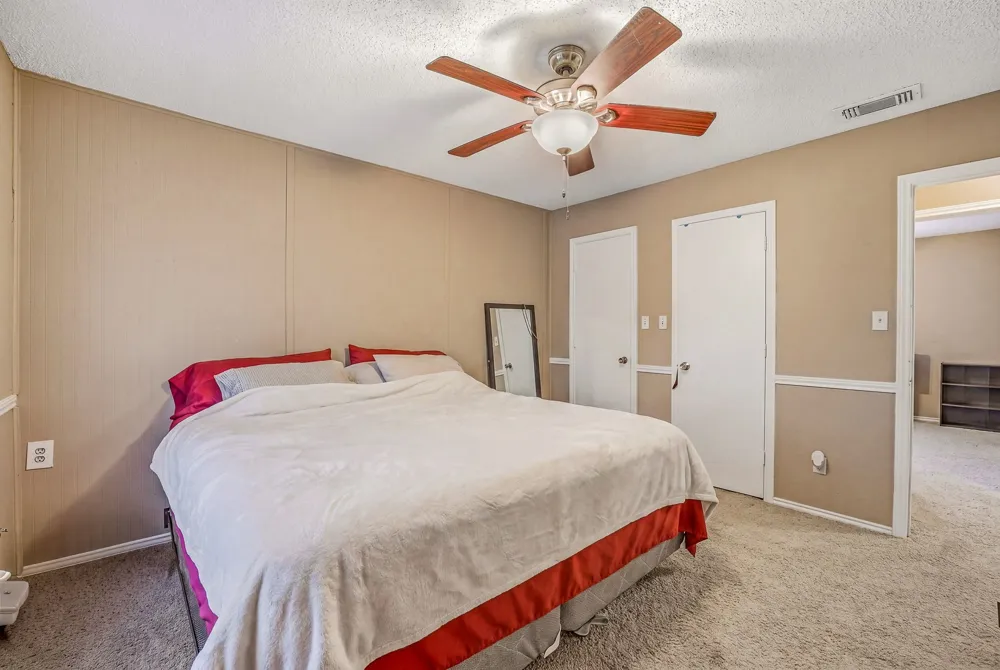 133 Lori Drive Mineral Wells, TX 76067