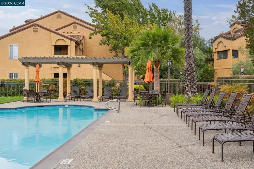 460 Bollinger Canyon Lane #184 San Ramon, CA 94583