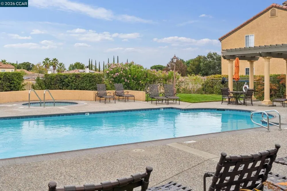 460 Bollinger Canyon Lane #184 San Ramon, CA 94583