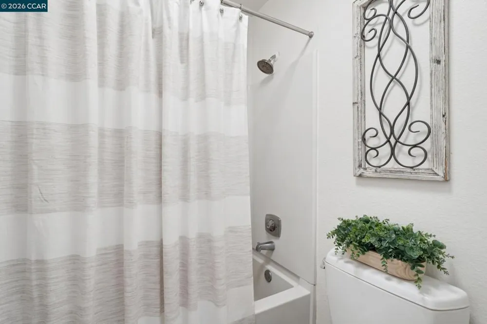460 Bollinger Canyon Lane #184 San Ramon, CA 94583
