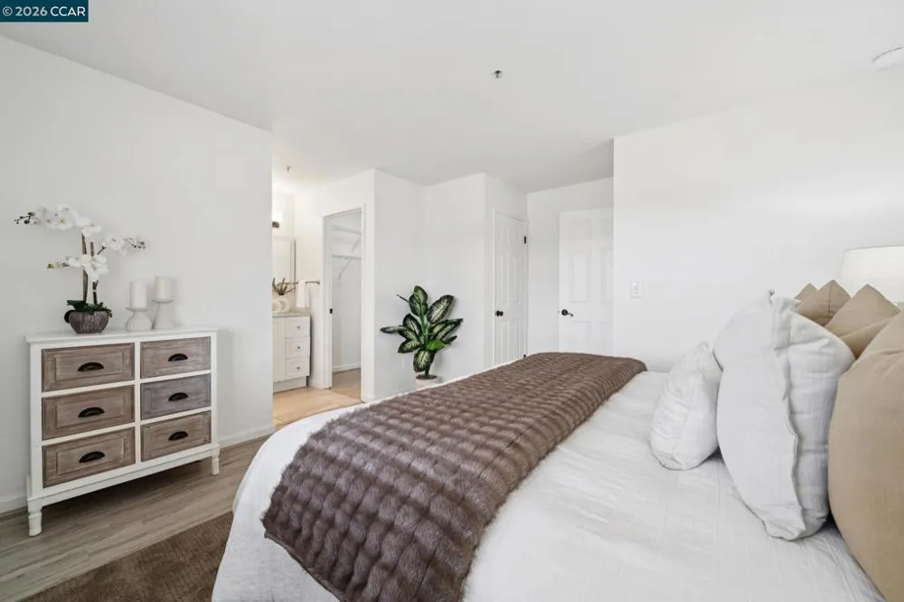 460 Bollinger Canyon Lane #184 San Ramon, CA 94583