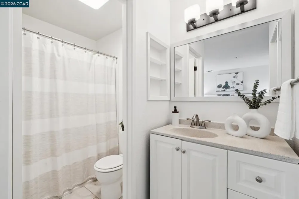 460 Bollinger Canyon Lane #184 San Ramon, CA 94583