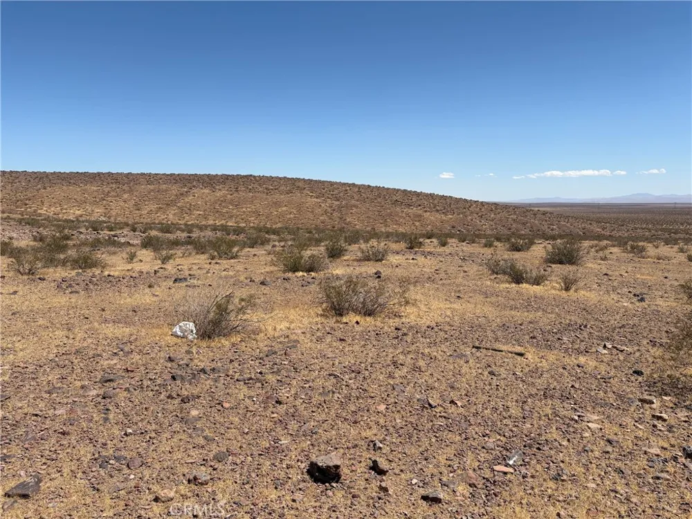EM4800 Adelanto, CA 92301