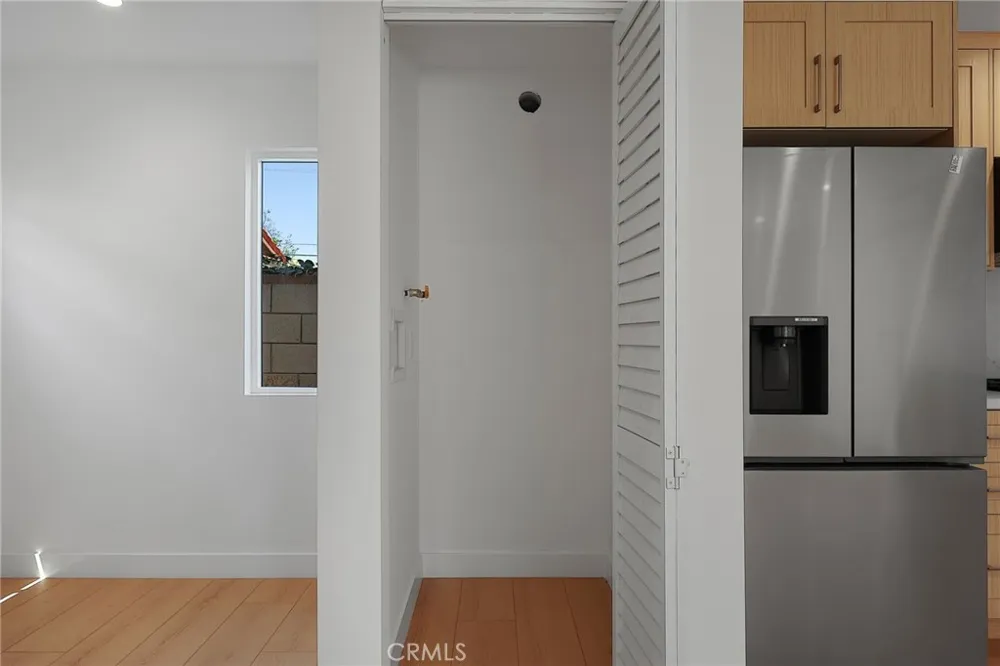 7950 Sausalito Avenue West Hills, CA 91304