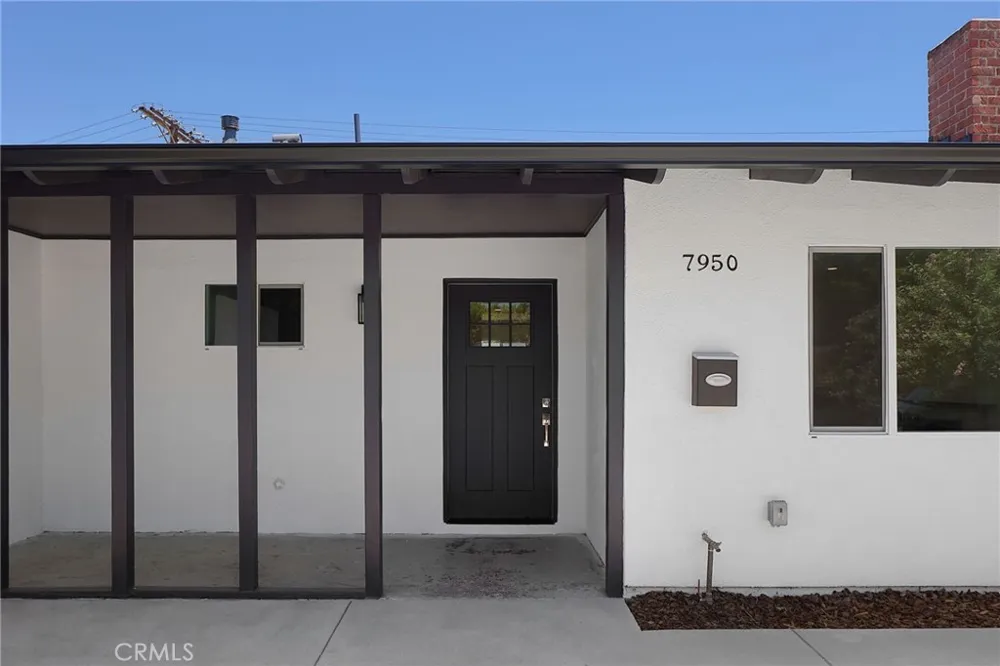 7950 Sausalito Avenue West Hills, CA 91304
