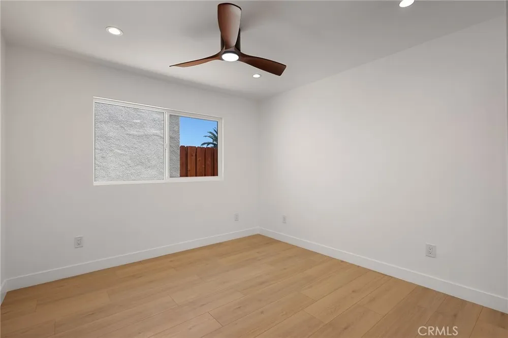 7950 Sausalito Avenue West Hills, CA 91304