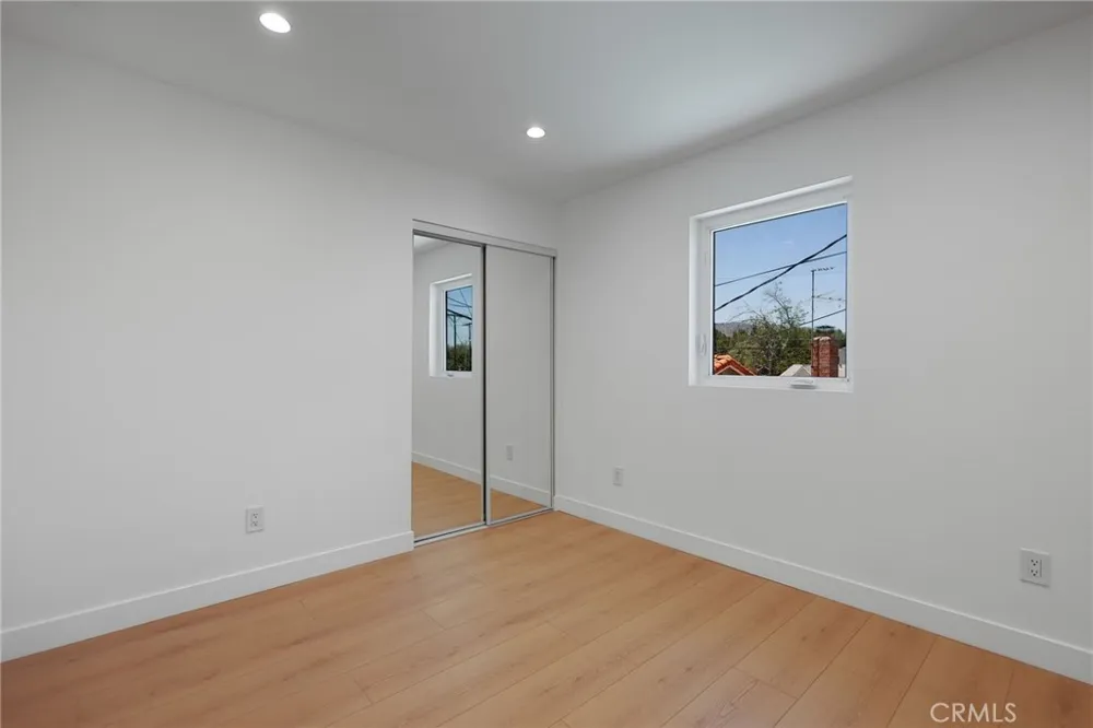 7950 Sausalito Avenue West Hills, CA 91304