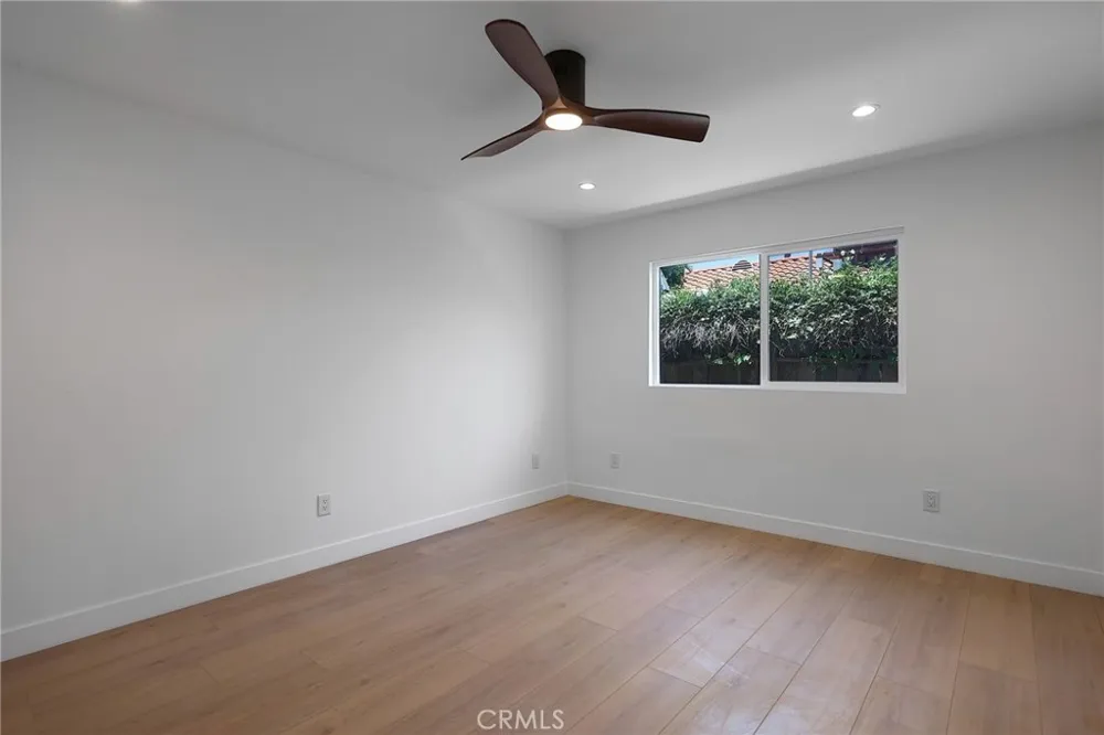 7950 Sausalito Avenue West Hills, CA 91304