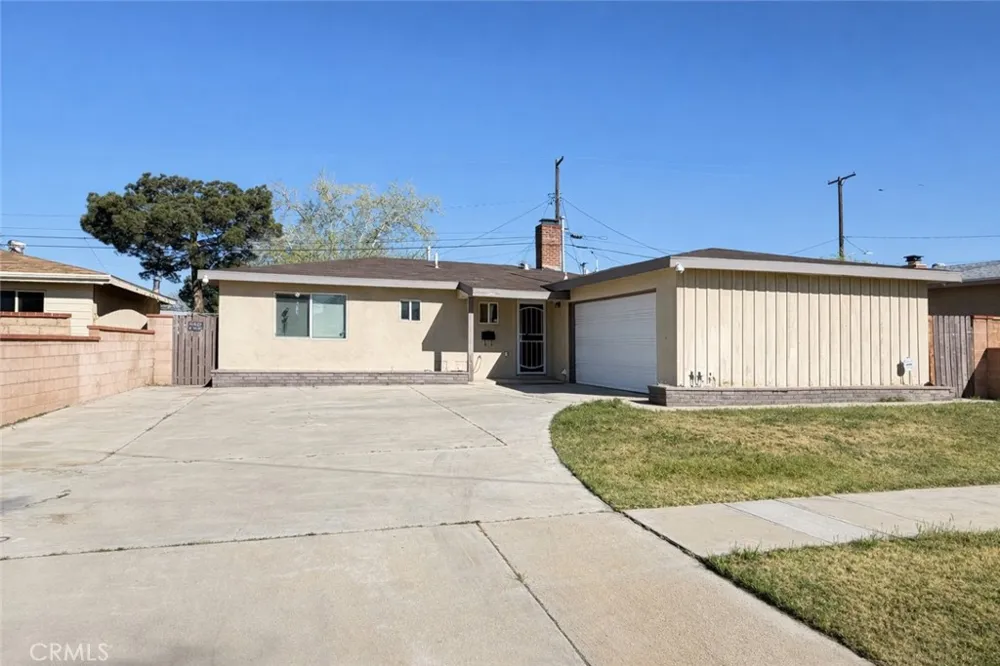 44608 Stanridge Lancaster, CA 93535