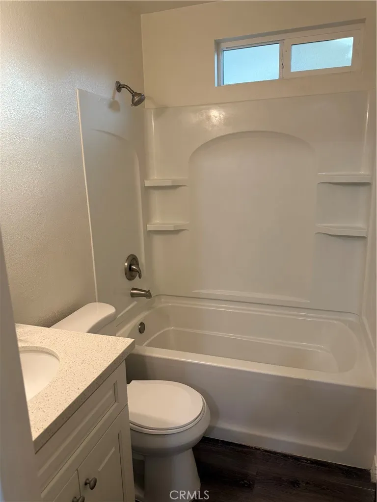 11286 San Mateo Loma Linda, CA 92354
