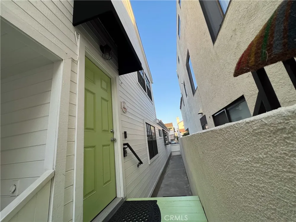 315 Diamond Avenue Newport Beach, CA 92662