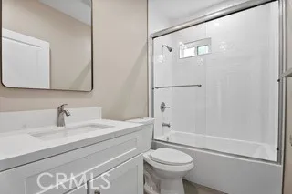 7827 Vicky Avenue West Hills, CA 91304