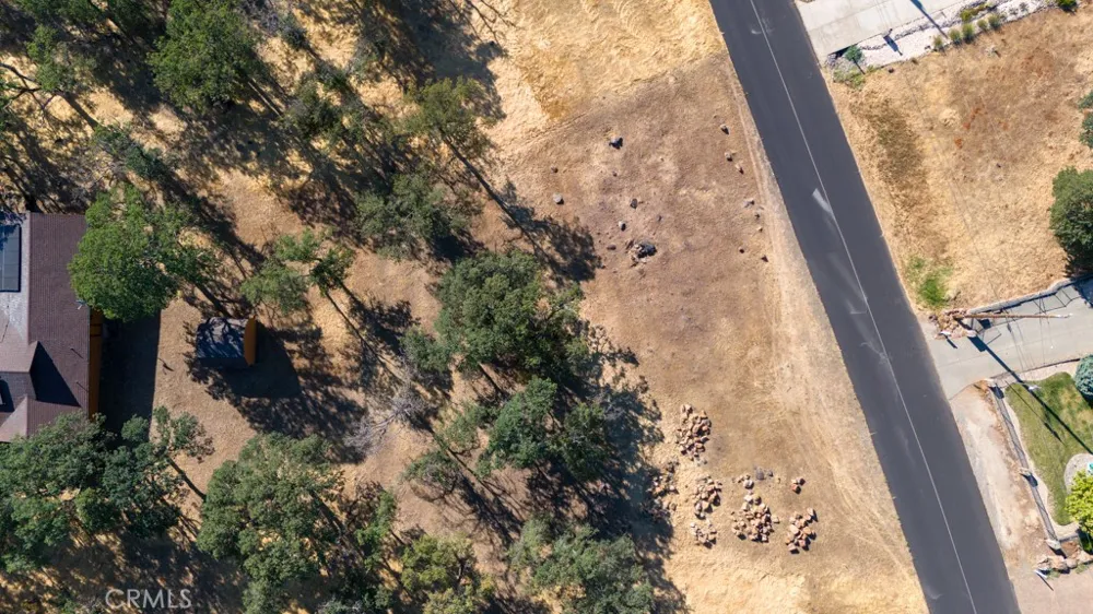 19697 Donkey Hill Road Hidden Valley Lake, CA 95467