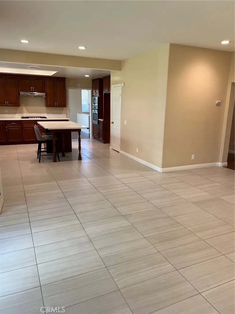 5550 Elderberry Yorba Linda, CA 92887