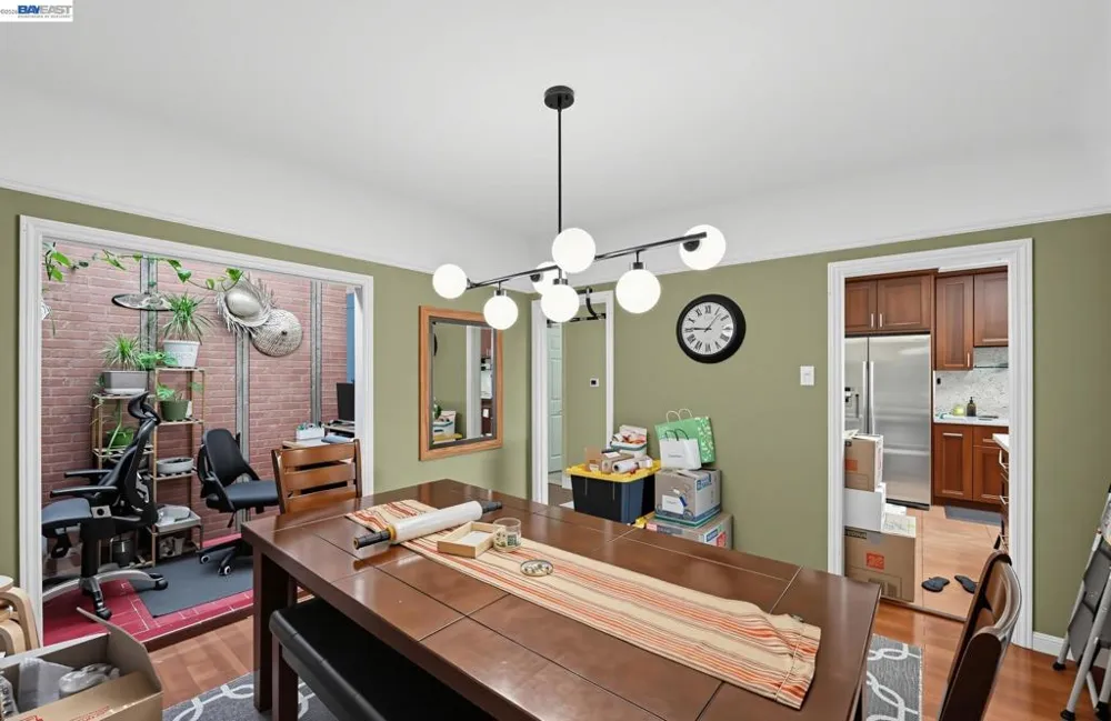 691 Hanover St Daly City, CA 94014