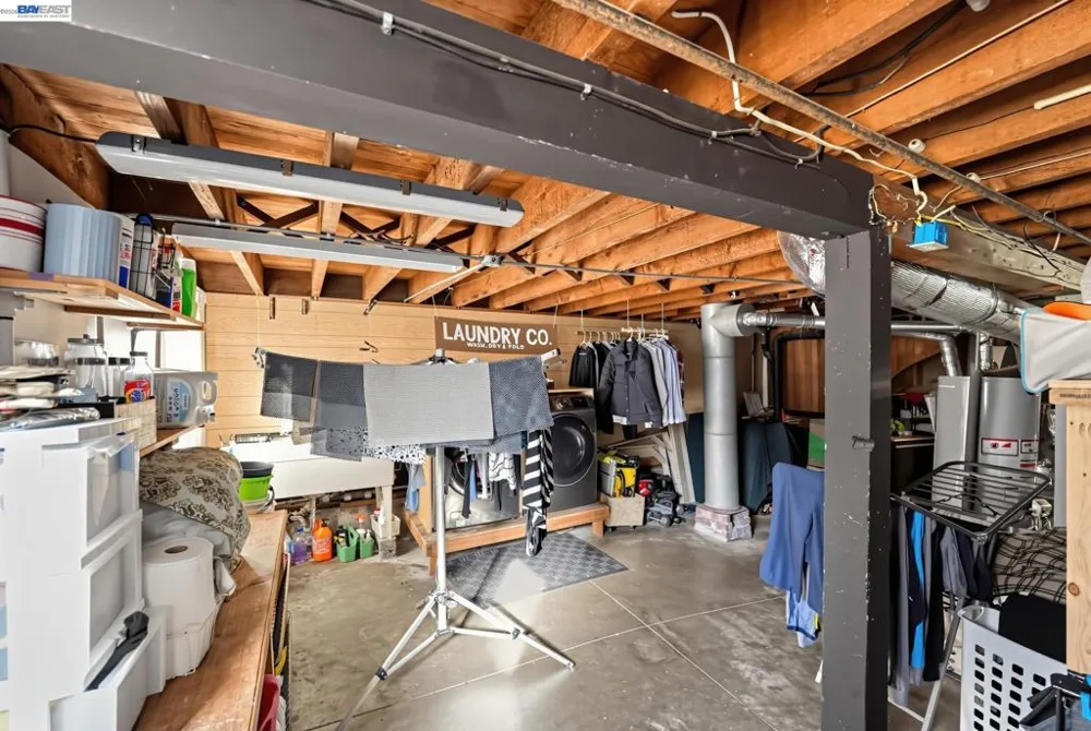 691 Hanover St Daly City, CA 94014