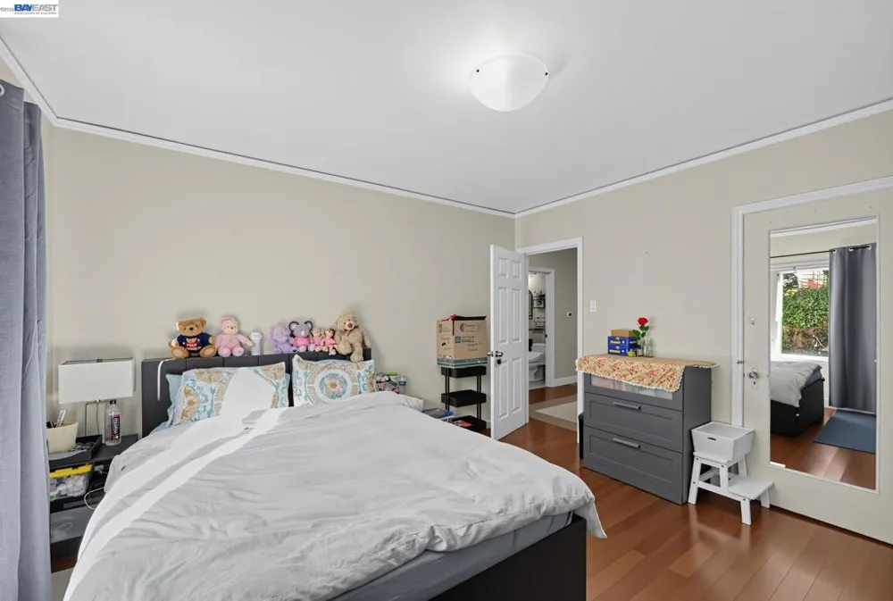 691 Hanover St Daly City, CA 94014