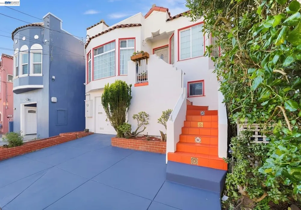 691 Hanover St Daly City, CA 94014