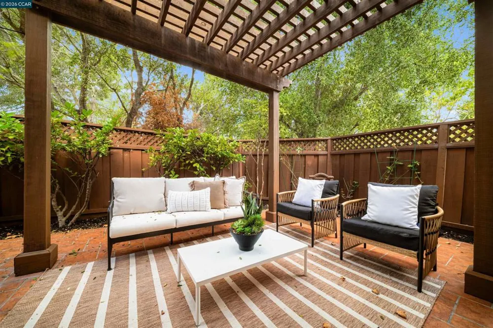 423 Sutton Circle Danville, CA 94506