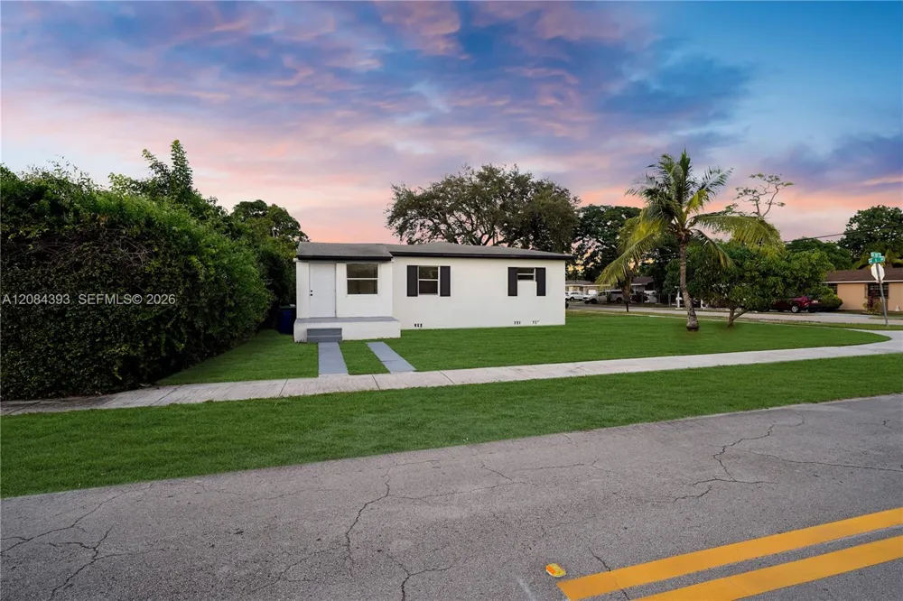 11702 NW 1st Ave #11702 Miami, FL 33168