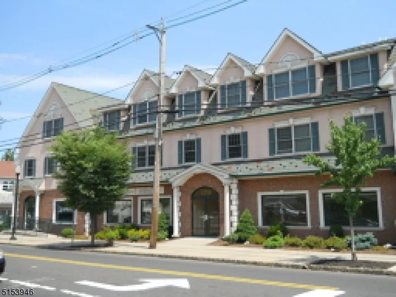 525 Central Avenue, Apt 308 #308 Unit 308 Westfield Town, NJ 07090