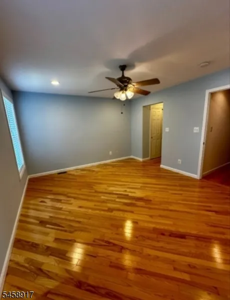 201 Swathmore Dr Nutley, NJ 07110