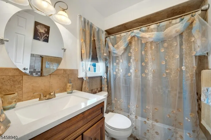 149 Chestnut St Kearny Town, NJ 07032