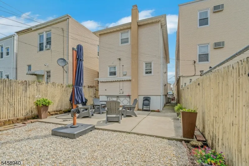 149 Chestnut St Kearny Town, NJ 07032